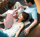 openhope 家族　団欒風景　写真