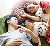 openhope 家族　団欒風景　写真
